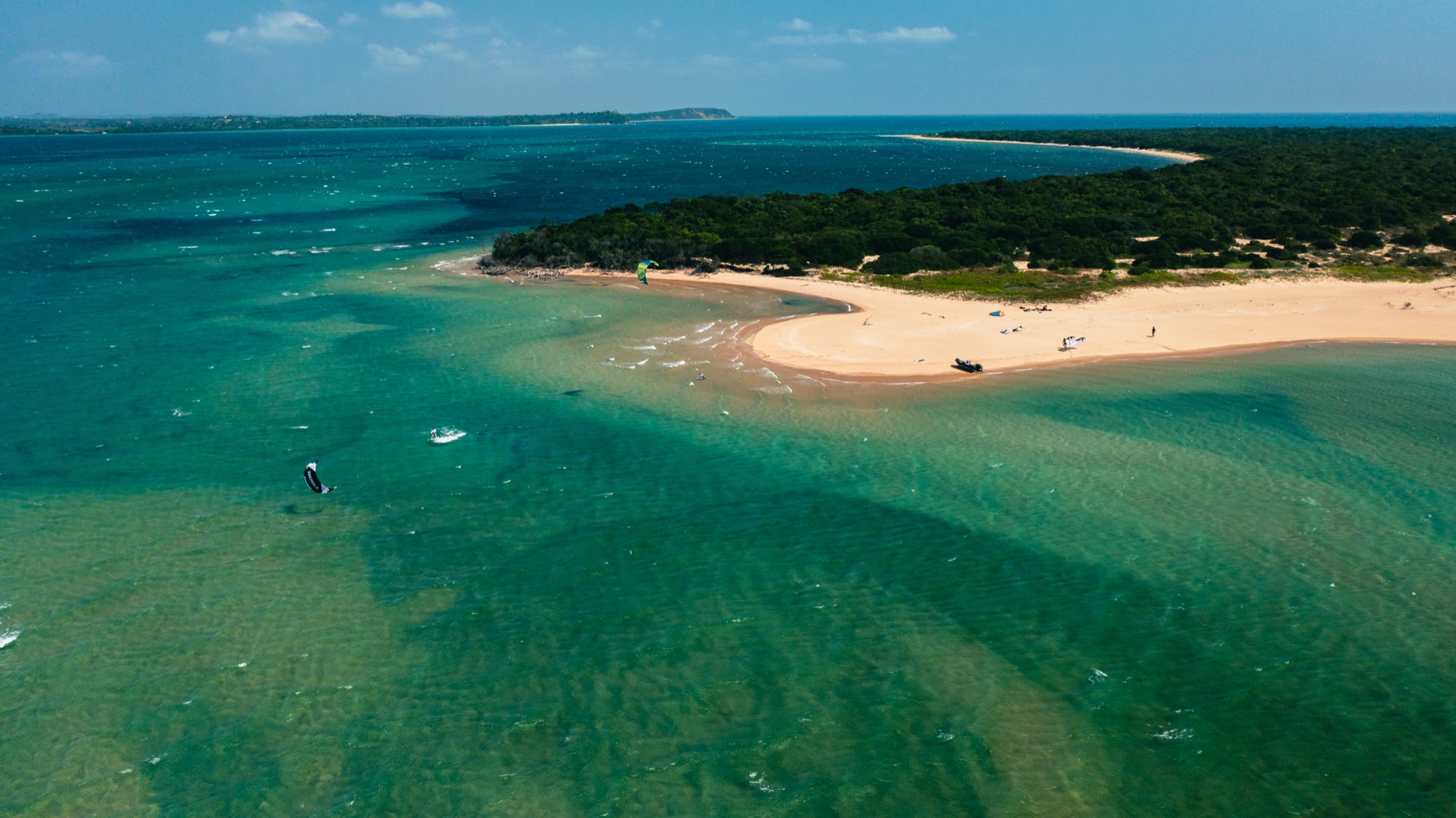 kitesurfing Mozambique Tofo Inhambane Indian Ocean coastline